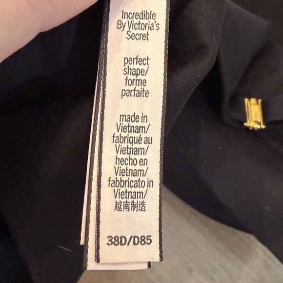 Victoria Secret bra 3pc Lot Incredible & T Shirt Push Up Full Coverage 38D NWOT - Picture 3 of 6